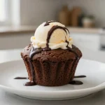 Heerlijke mug cake in de Airfryer, perfect voor een snelle traktatie.