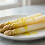 Witte asperges bereid in de Airfryer.